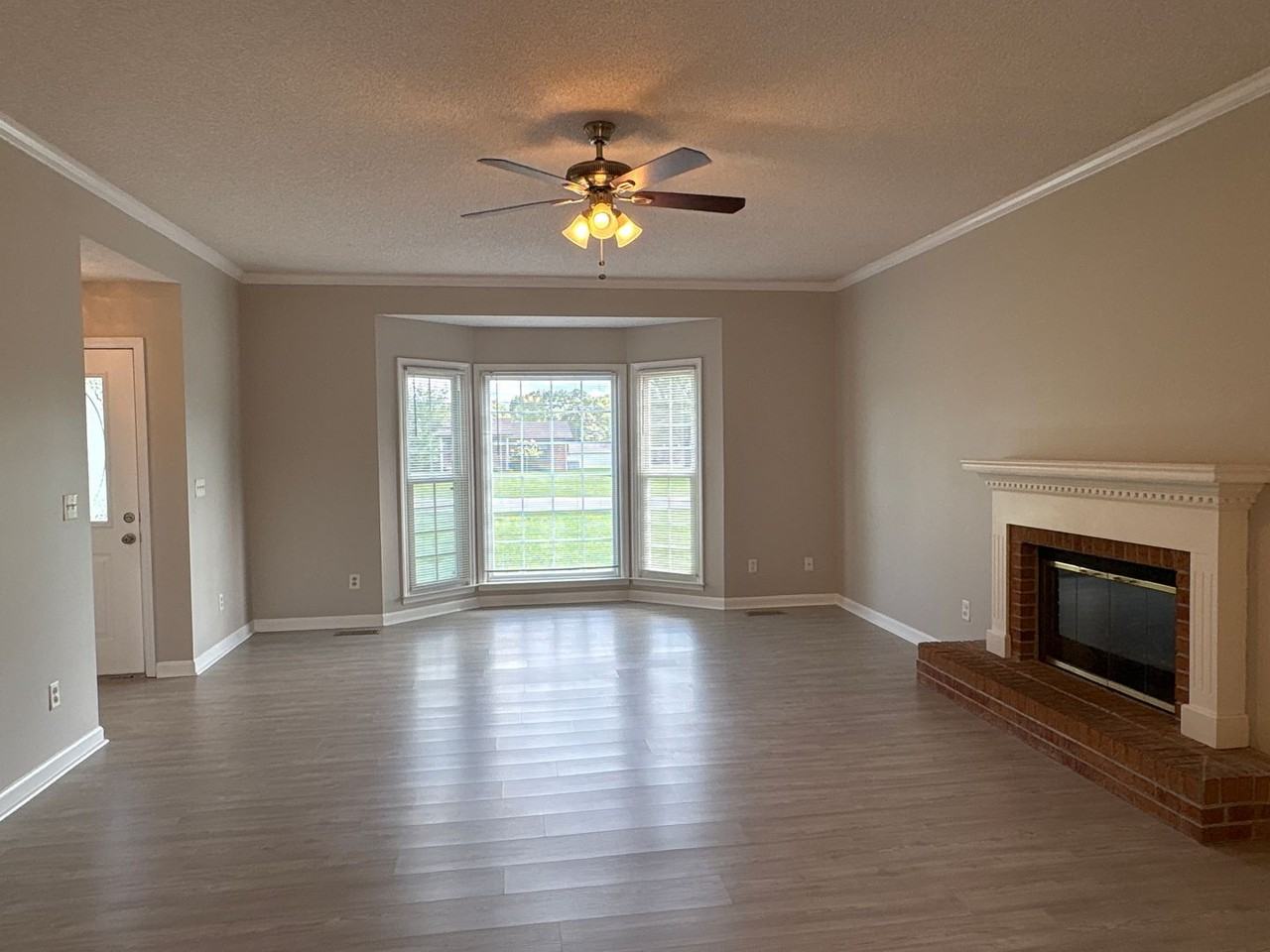 718 Doak Rd - Photo 4 of 28