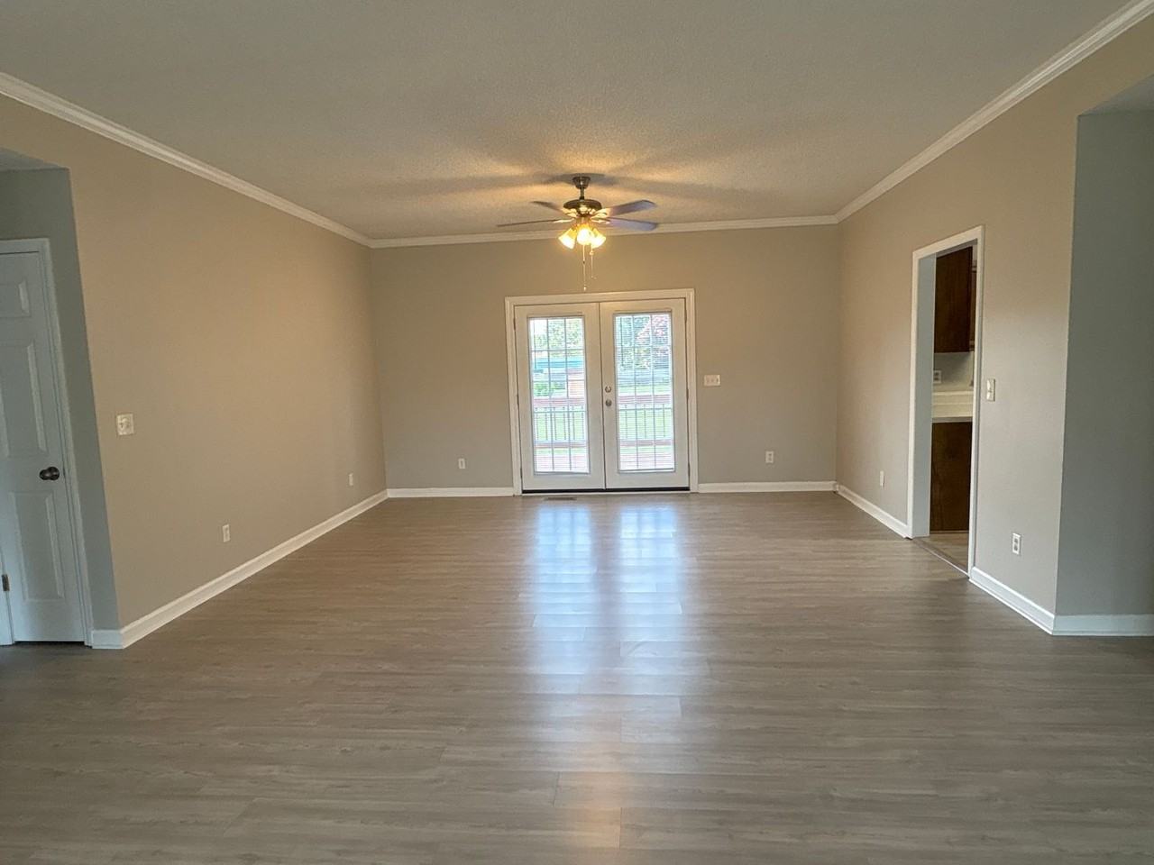 718 Doak Rd - Photo 6 of 28