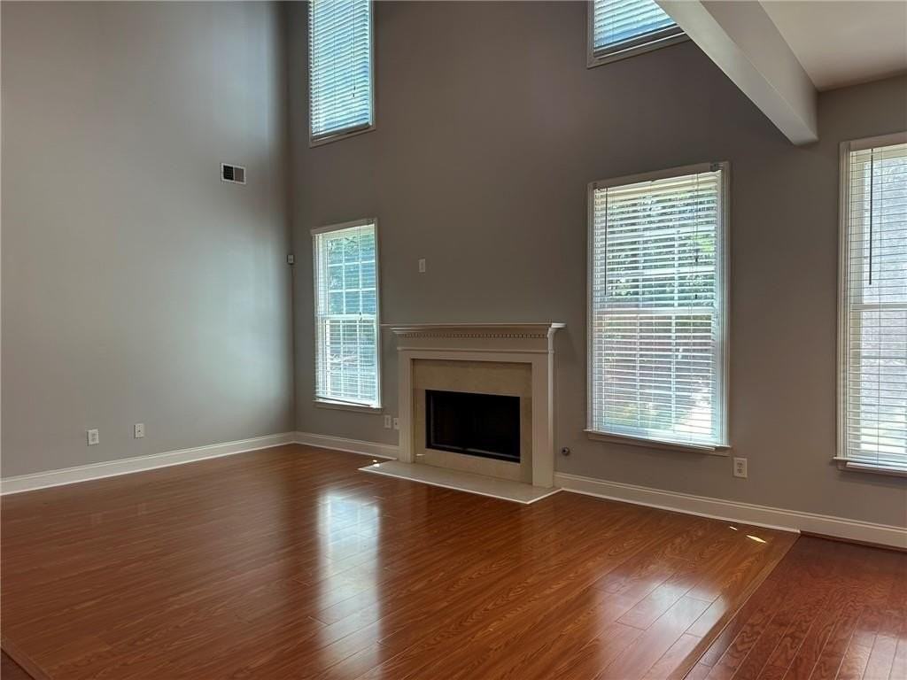 669 Maple Grove Way - Photo 3 of 36