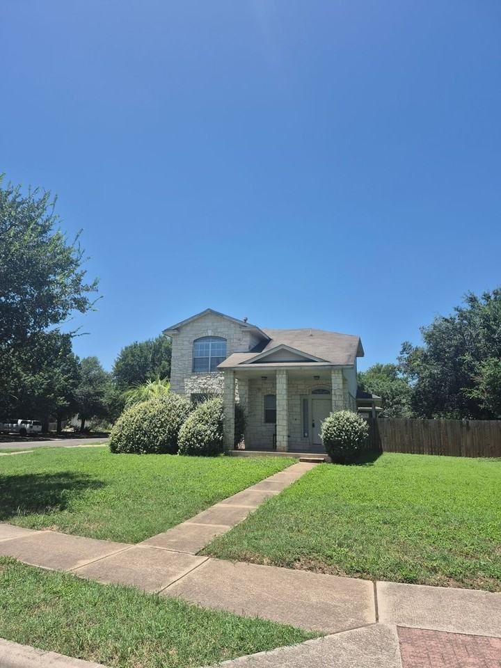 2412 Marcus Abrams Blvd - Photo 2 of 21
