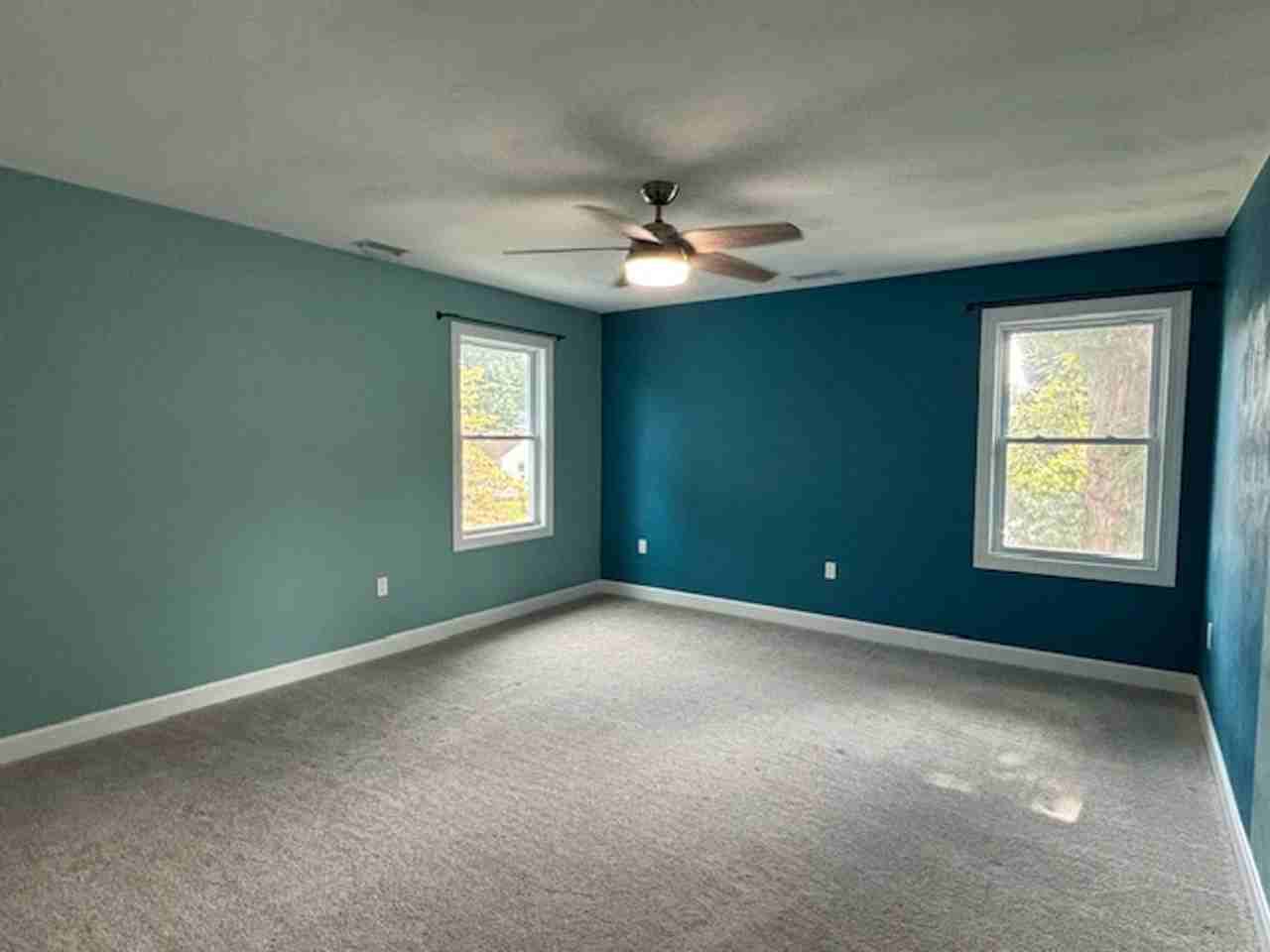 500 Lenox Ave - Photo 4 of 30