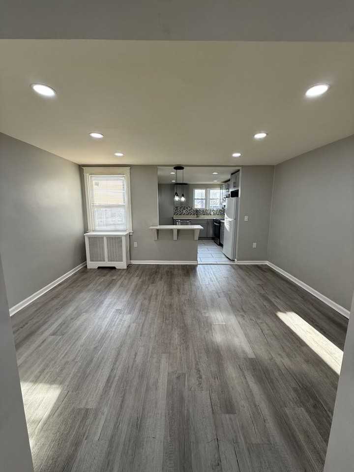 236 Wiltshire Rd - Photo 5 of 26