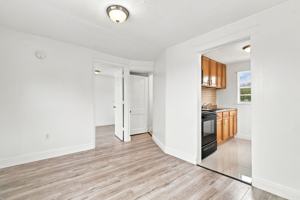 featured image of 1210 N 16th Ct