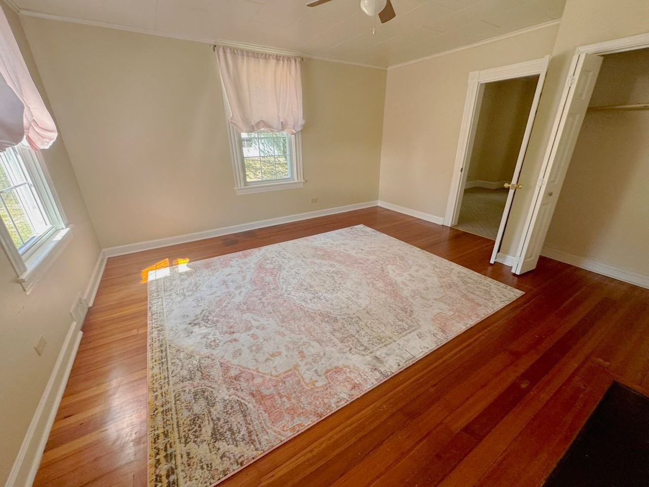57 Fairfield Ave - Photo 4 of 10