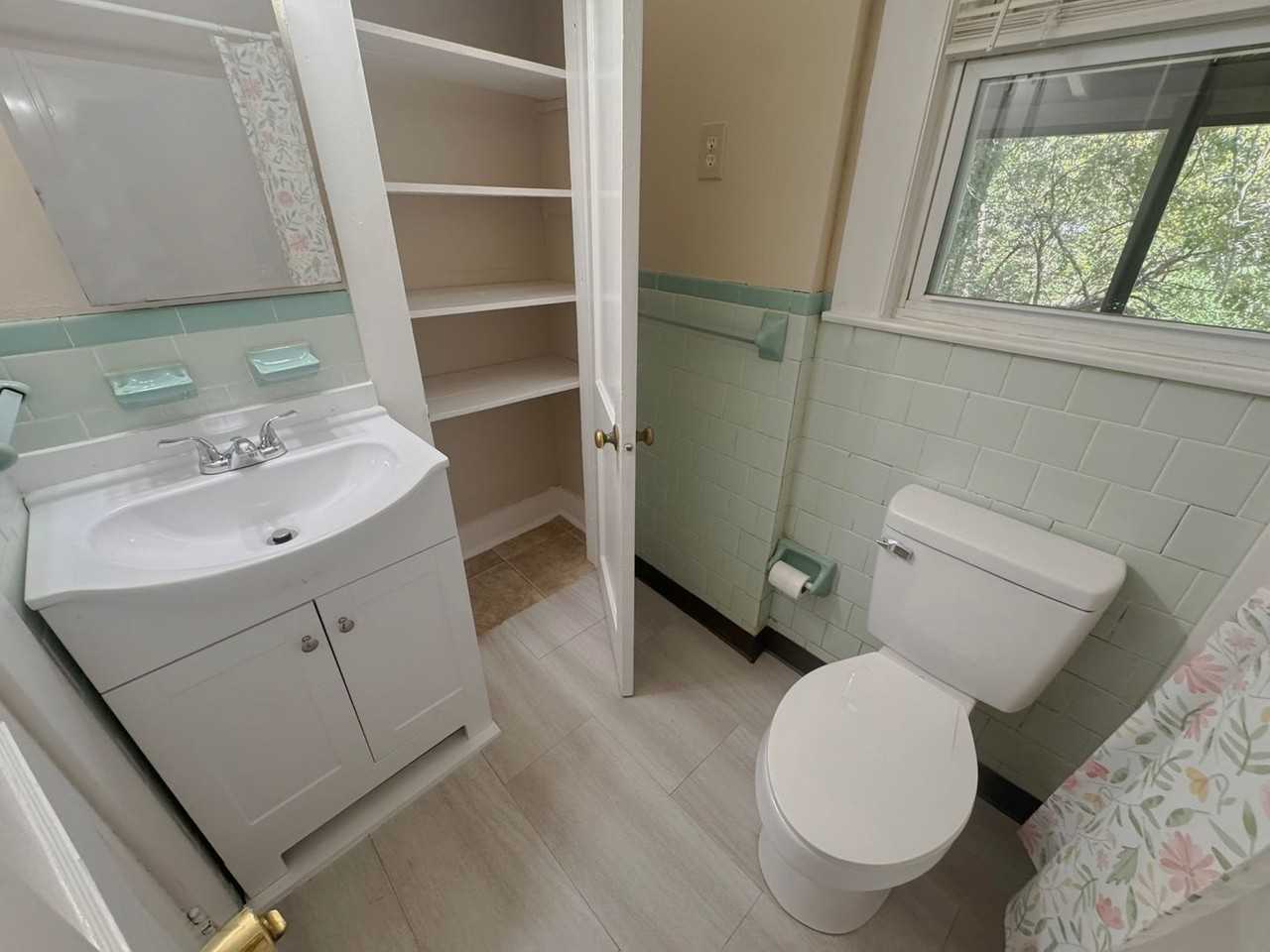 57 Fairfield Ave - Photo 7 of 10