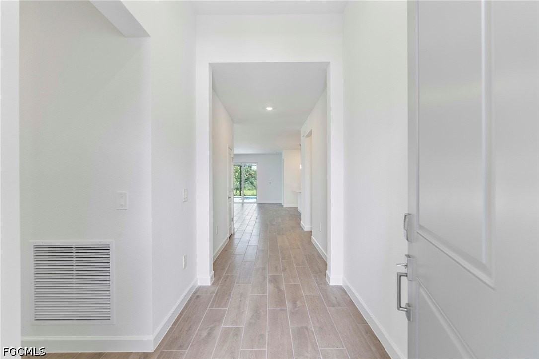 15077 Jadestone Dr - Photo 3 of 41