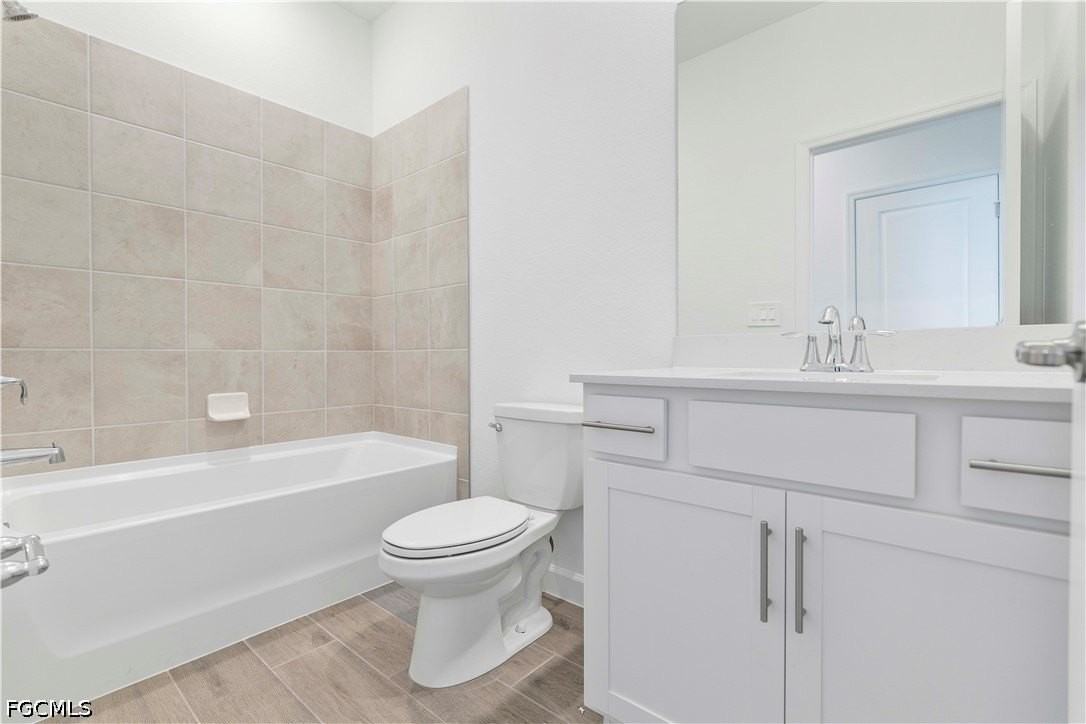 15077 Jadestone Dr - Photo 5 of 41