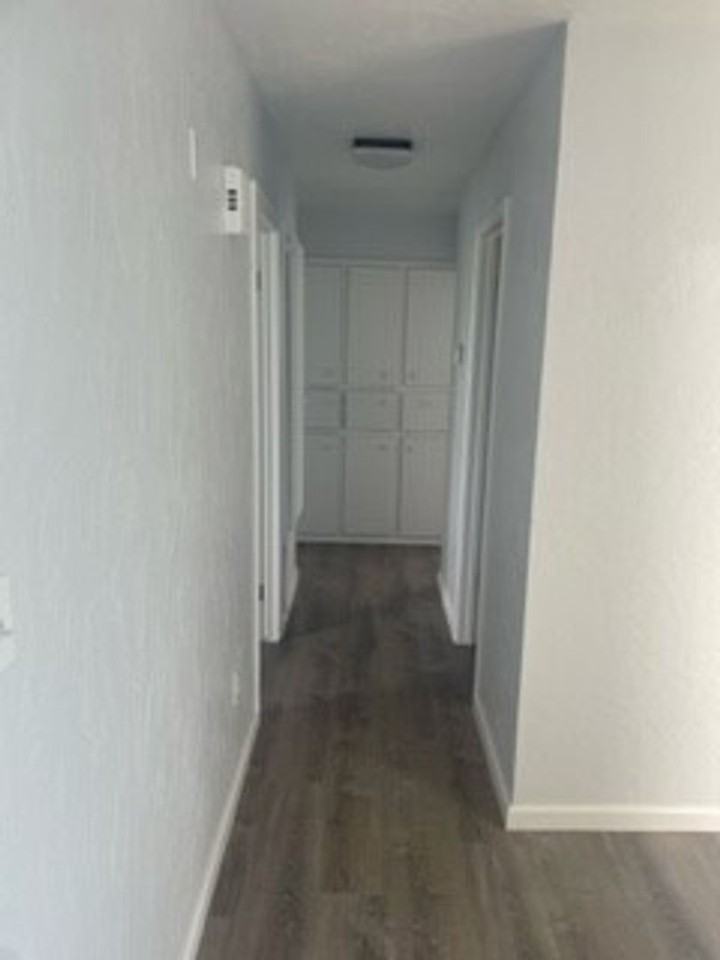 6049 Sw Atterbury Dr - Photo 4 of 37