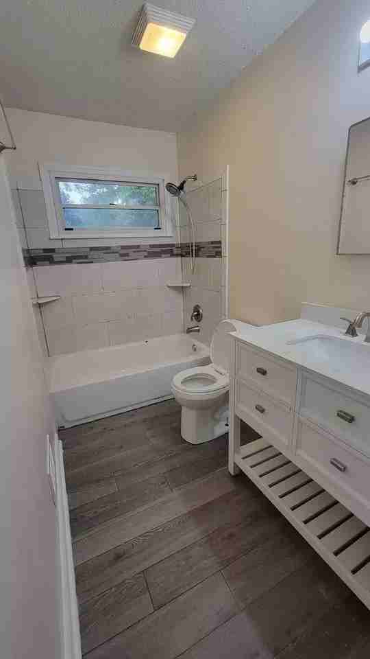 1618 Carousel Cir - Photo 2 of 7