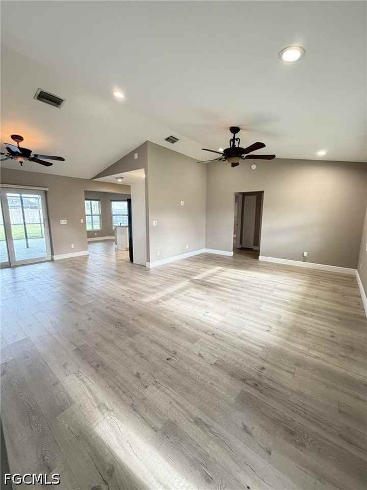 4140 Sw 6th Pl - Photo 3 of 22
