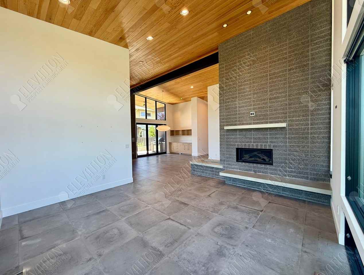 1787 Nw Fields St - Photo 7 of 28