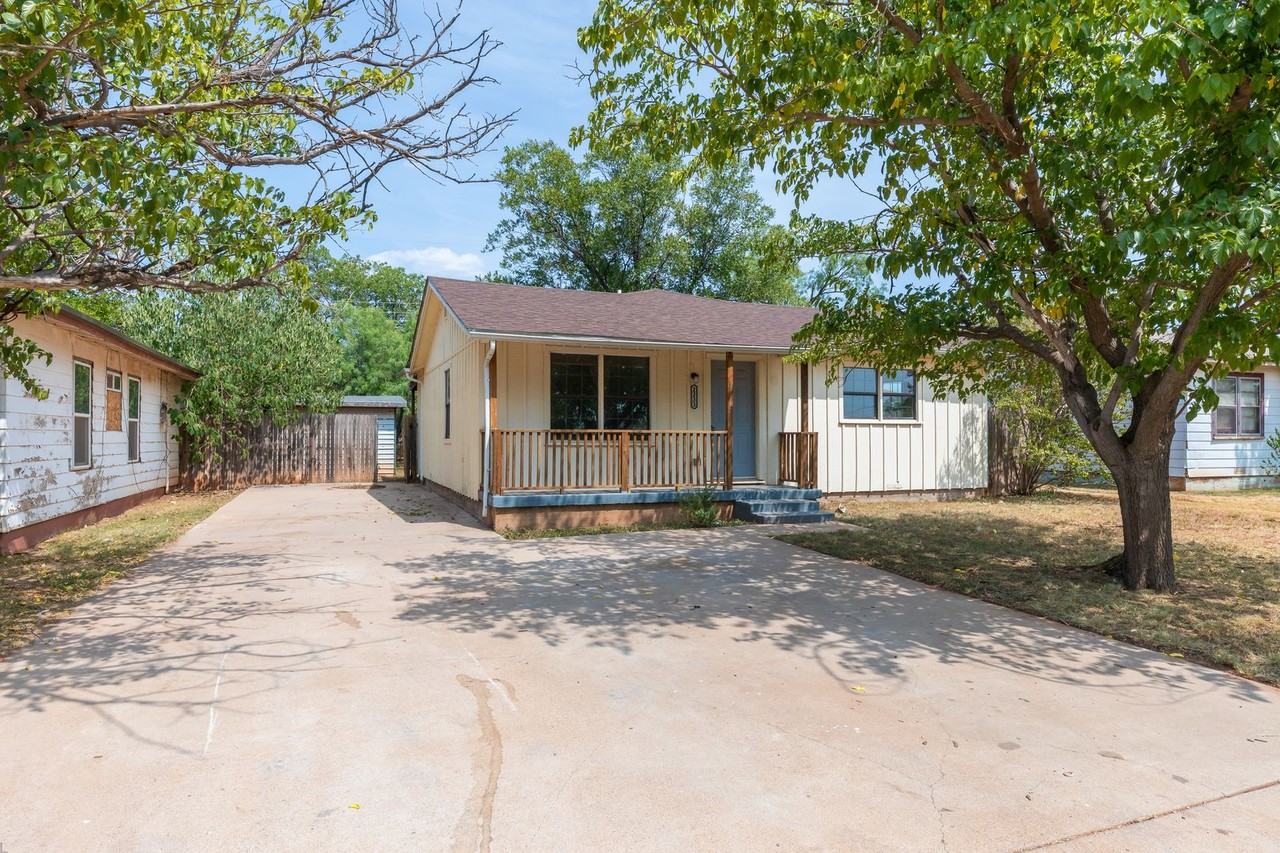 2233 Fannin St - Photo 3 of 23