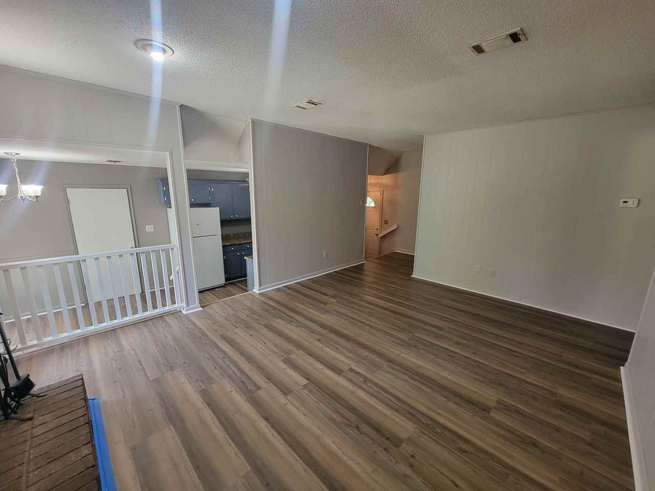 3737 Woodcock Dr - Photo 2 of 26