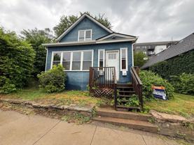 1087 Randolph Ave - Photo 1 of 1
