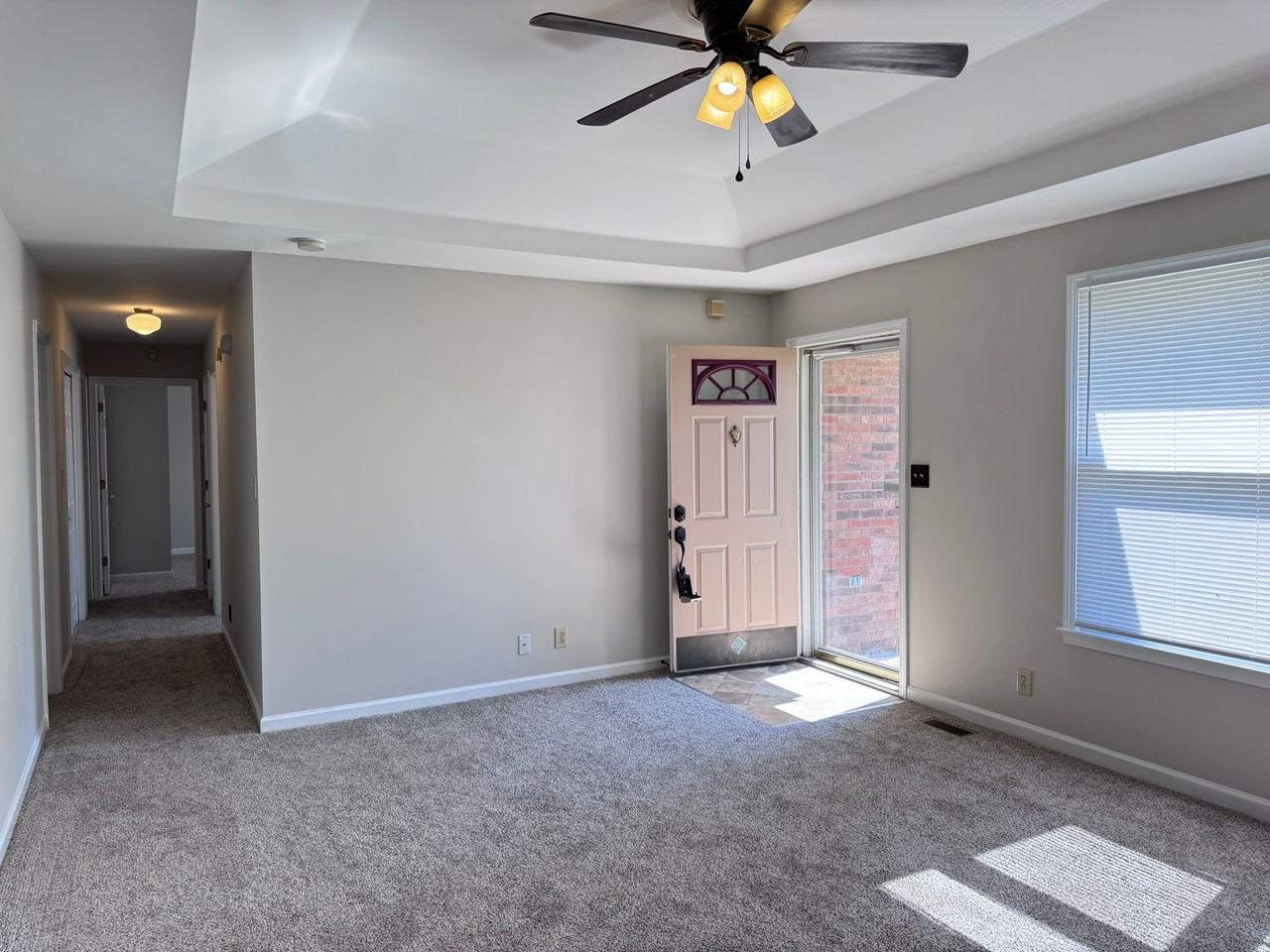 438 Kelsey Dr - Photo 6 of 22