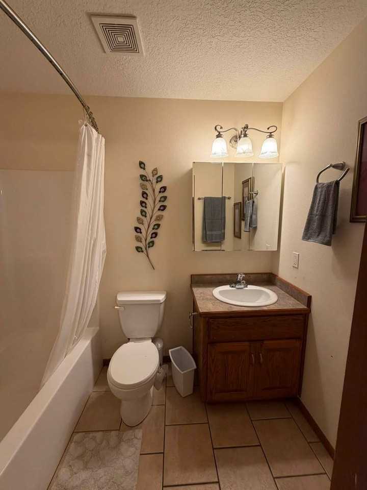 Sanibel - Photo 7 of 11