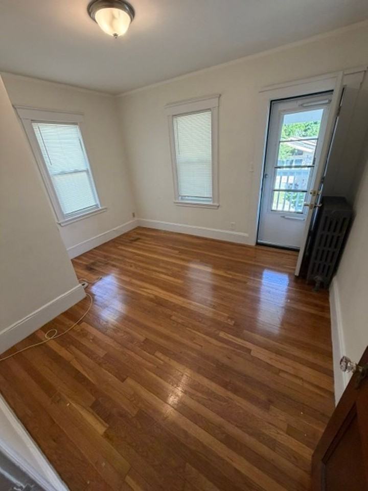 30 Boutwell St - Photo 2 of 13