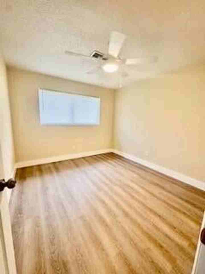 3112 Se 1st Pl - Photo 7 of 15