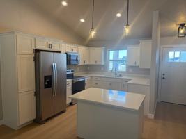 featured image of 2625 Lawrence Ln