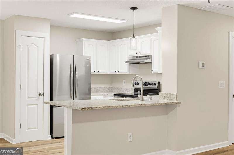 106 Darbys Crossing Ct - Photo 5 of 17