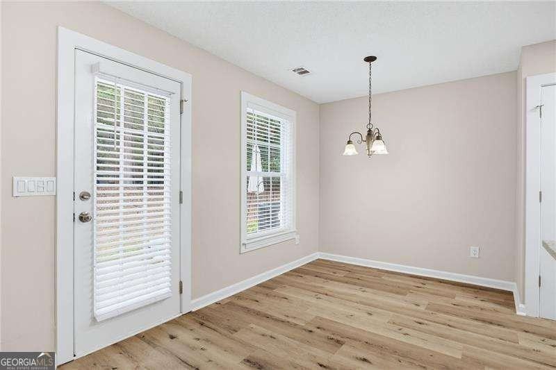 106 Darbys Crossing Ct - Photo 6 of 17
