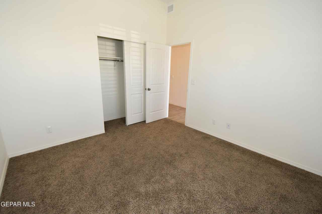 1253 Indigo Sky St - Photo 6 of 36