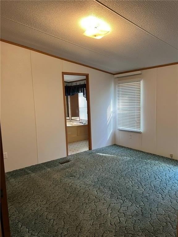 36 Fred Ave - Photo 4 of 9