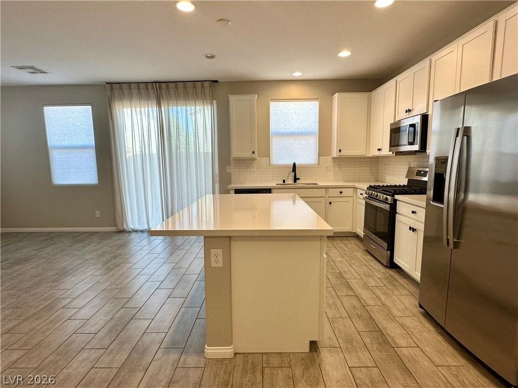 10216 Ullom Dr - Photo 4 of 30