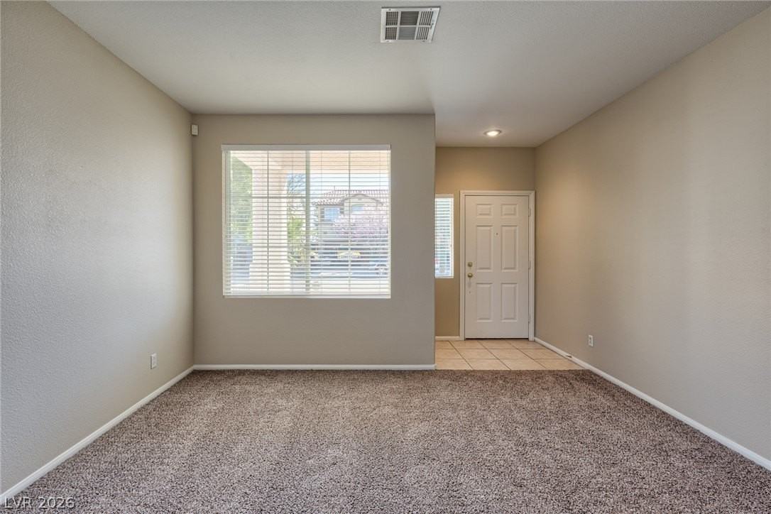 10054 Cambridge Blue Ave - Photo 5 of 35