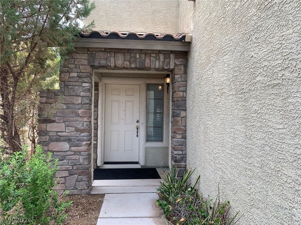 9933 W Diablo Dr - Photo 2 of 42
