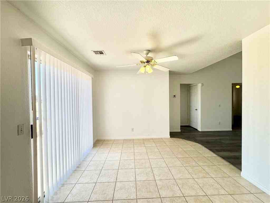 1060 S Marne Ct #D - Photo 5 of 11
