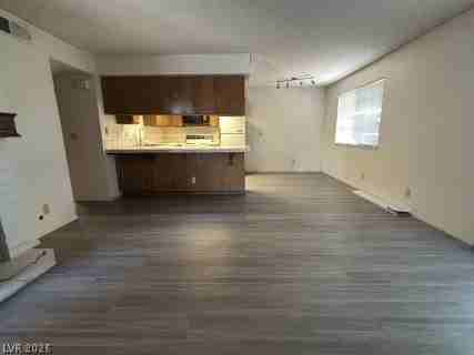 4181 Gannet Cir #241 - Photo 5 of 28