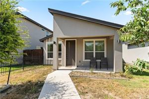 featured image of 1321 Xavier Ave