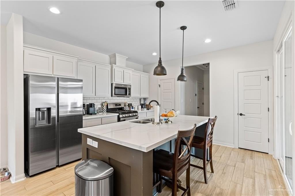 1321 Xavier Ave - Photo 6 of 26