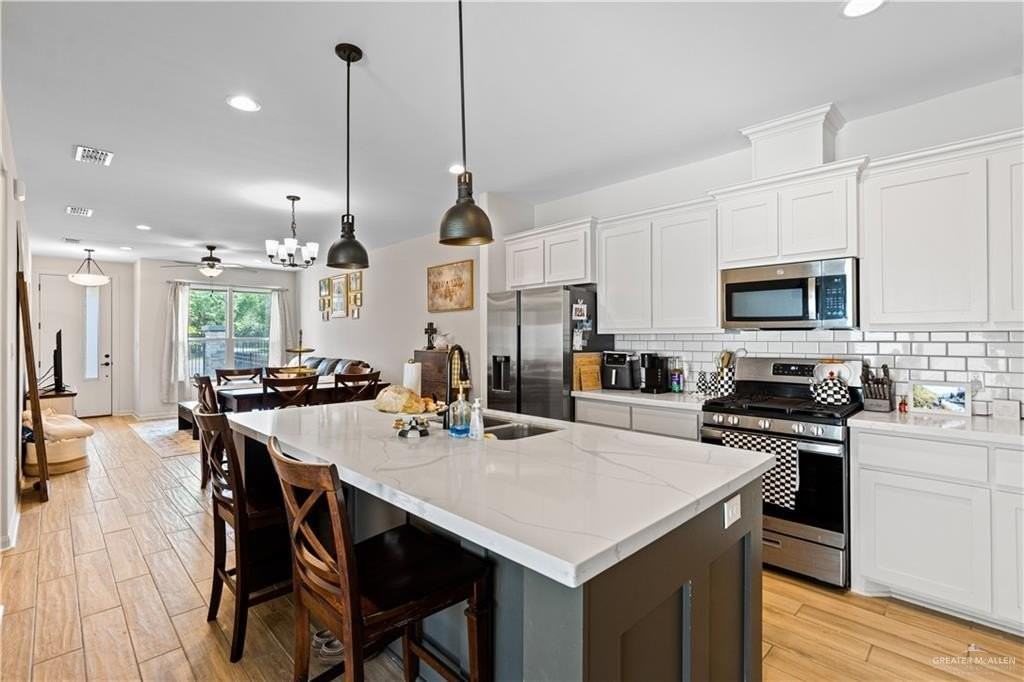 1321 Xavier Ave - Photo 7 of 26