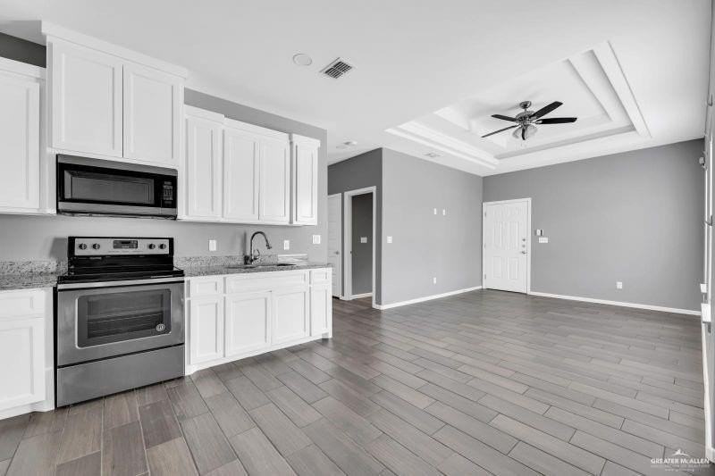 3906 Paola St #2 - Photo 3 of 15
