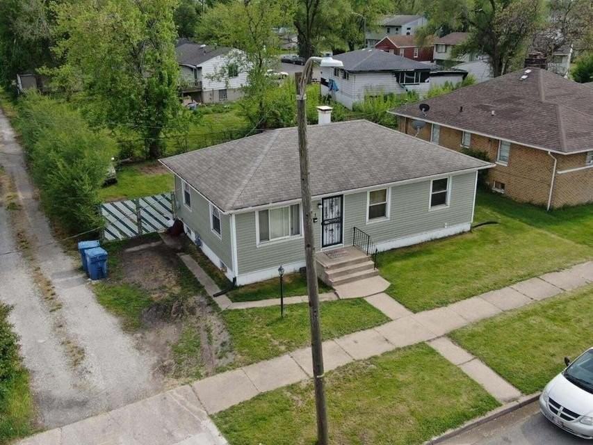 811 E 15th Ave - Photo 2 of 18