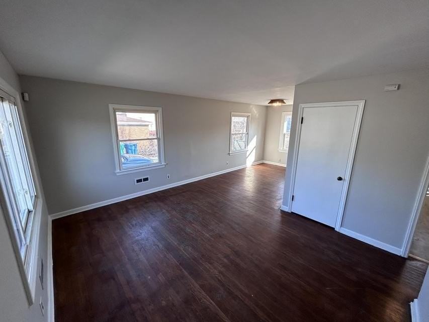 811 E 15th Ave - Photo 4 of 18