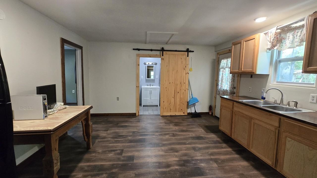 14690 Pine Lake Rd - Photo 3 of 18