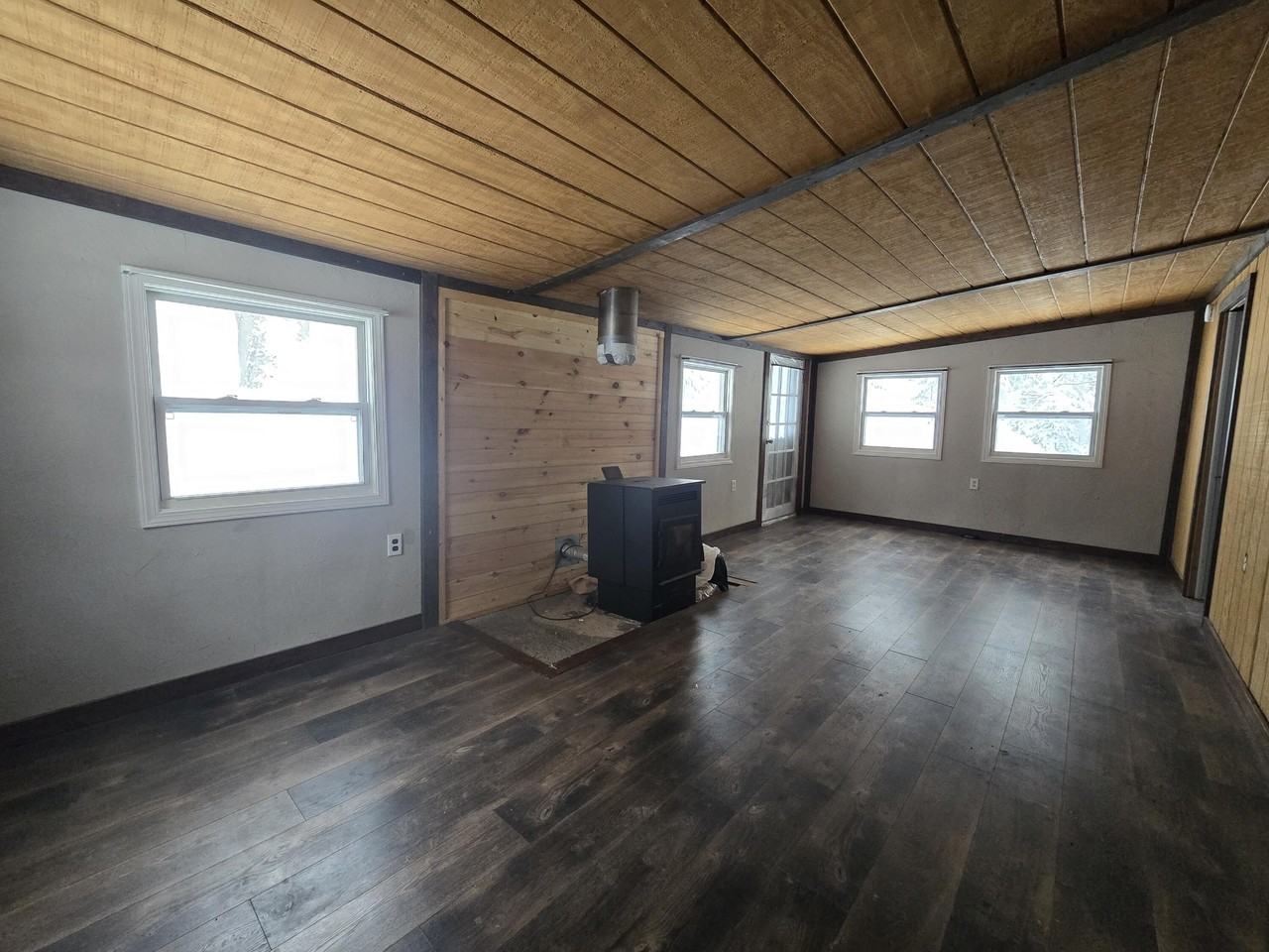 14690 Pine Lake Rd - Photo 7 of 18
