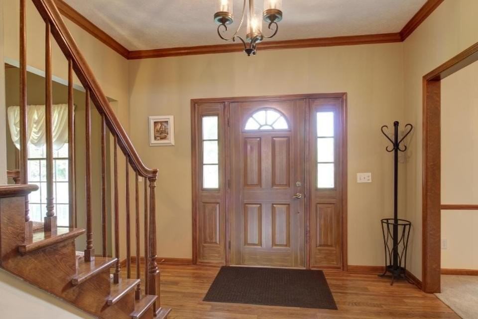 1450 Penncross Dr Se - Photo 2 of 30