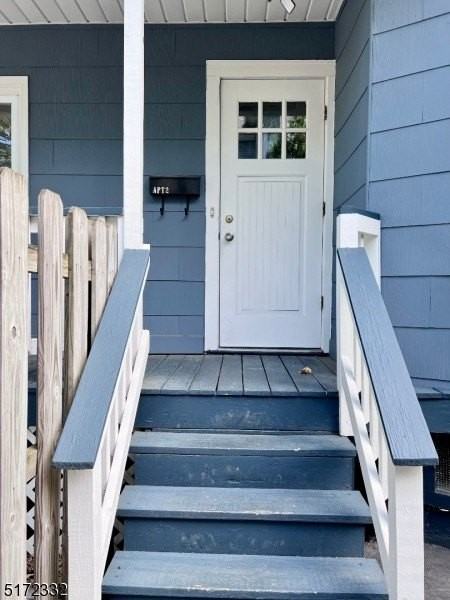 210 Ross Pl #2 - Photo 3 of 23
