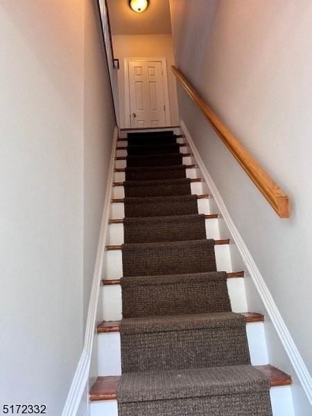 210 Ross Pl #2 - Photo 6 of 23
