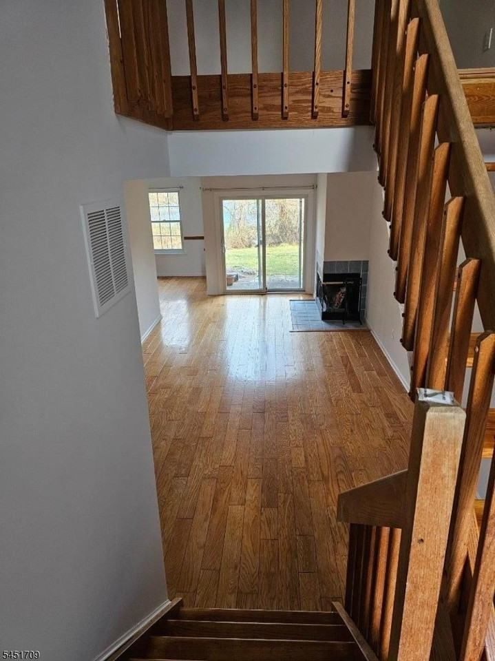 45F Chicopee Dr - Photo 3 of 26