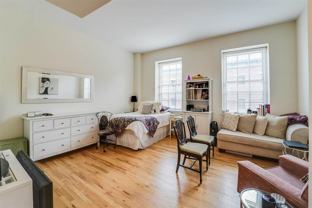 341 Monmouth St #305 - Photo 1 of 1