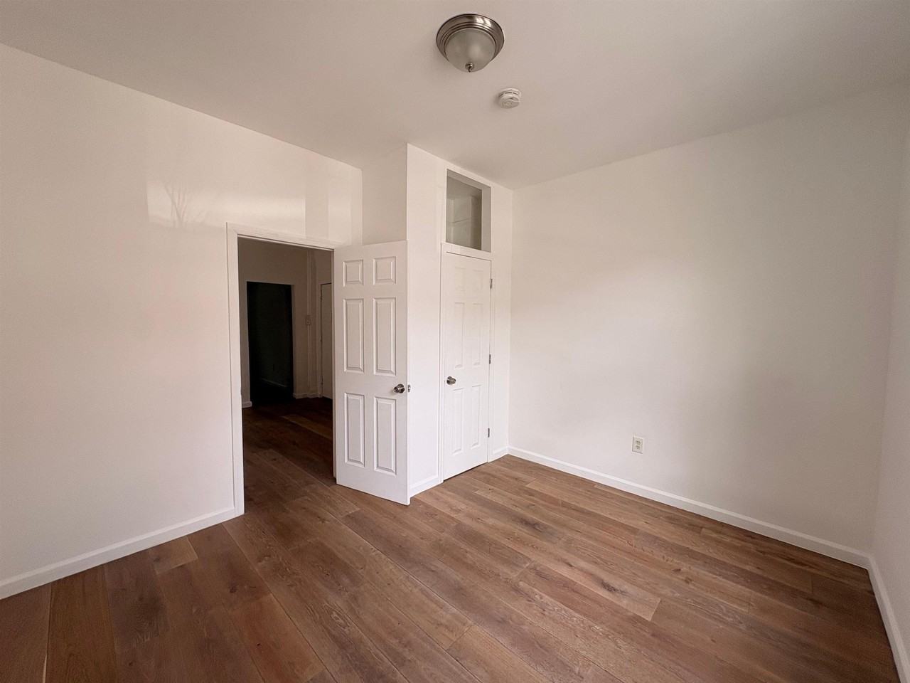 25 Rock St #2 - Photo 4 of 11