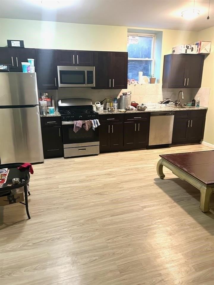 22 Liberty Ave #1A