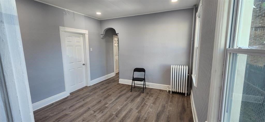 100 W 12th St - Photo 5 of 12