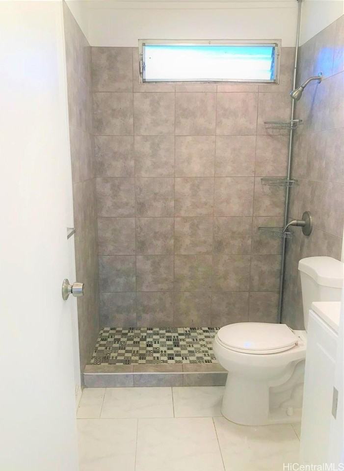 1430 Gulick Ave #B - Photo 2 of 12