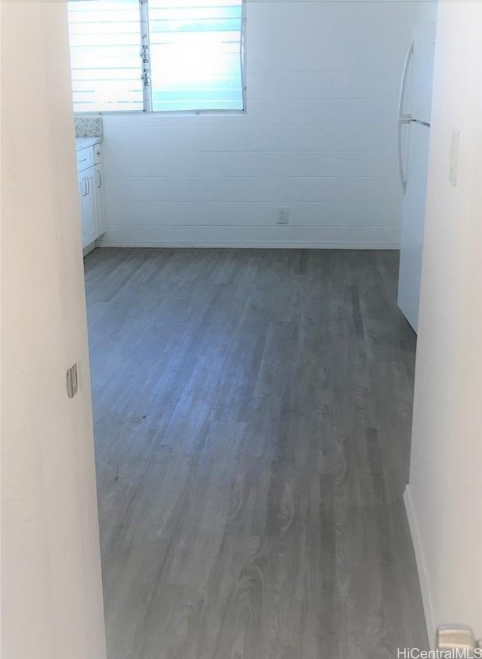 1430 Gulick Ave #B - Photo 4 of 12